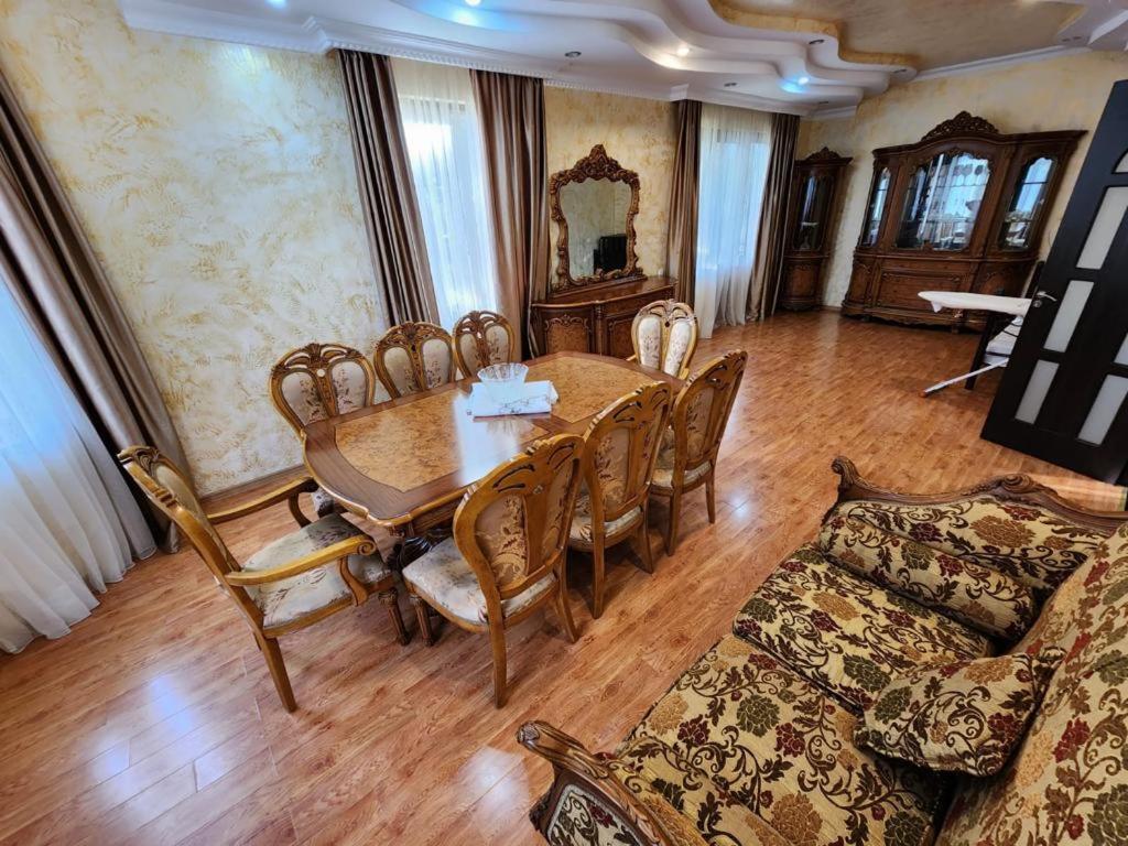 Villa In Chakvi Bagian luar foto